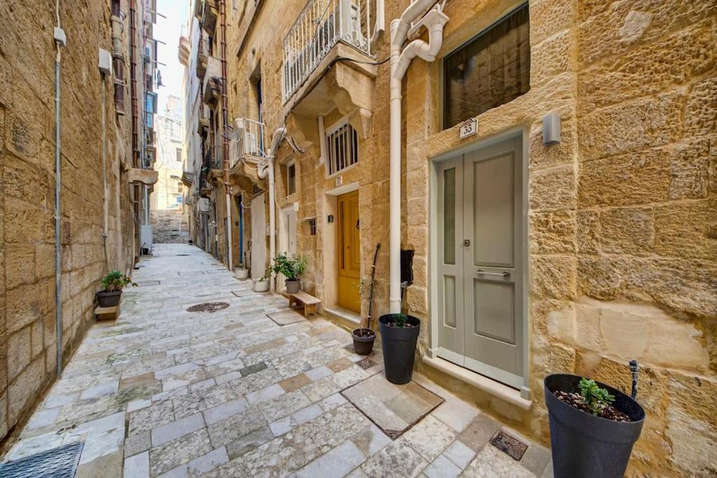 31 Sally Port Valletta Exteriör bild